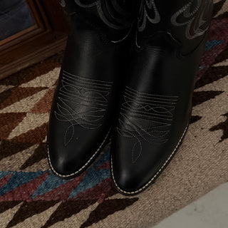 Black Texas Cowboy Boots - Women’s 7
