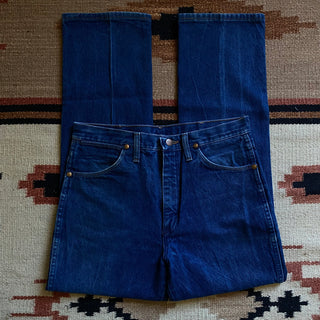 Vintage Blue Wrangler Jeans 32 inch waist for Men