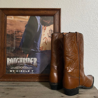 Black Toe Cowboy Boots - Women’s 9