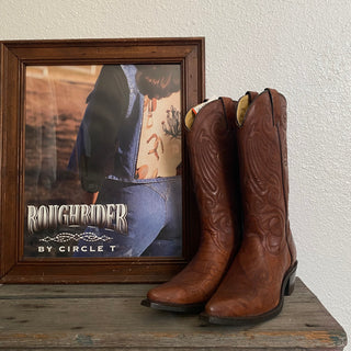 Texas Brown Cowboy Boots - Men’s 8.5 / Women’s 10
