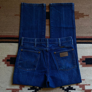 Vintage Blue Wrangler Jeans 32 inch waist for Men