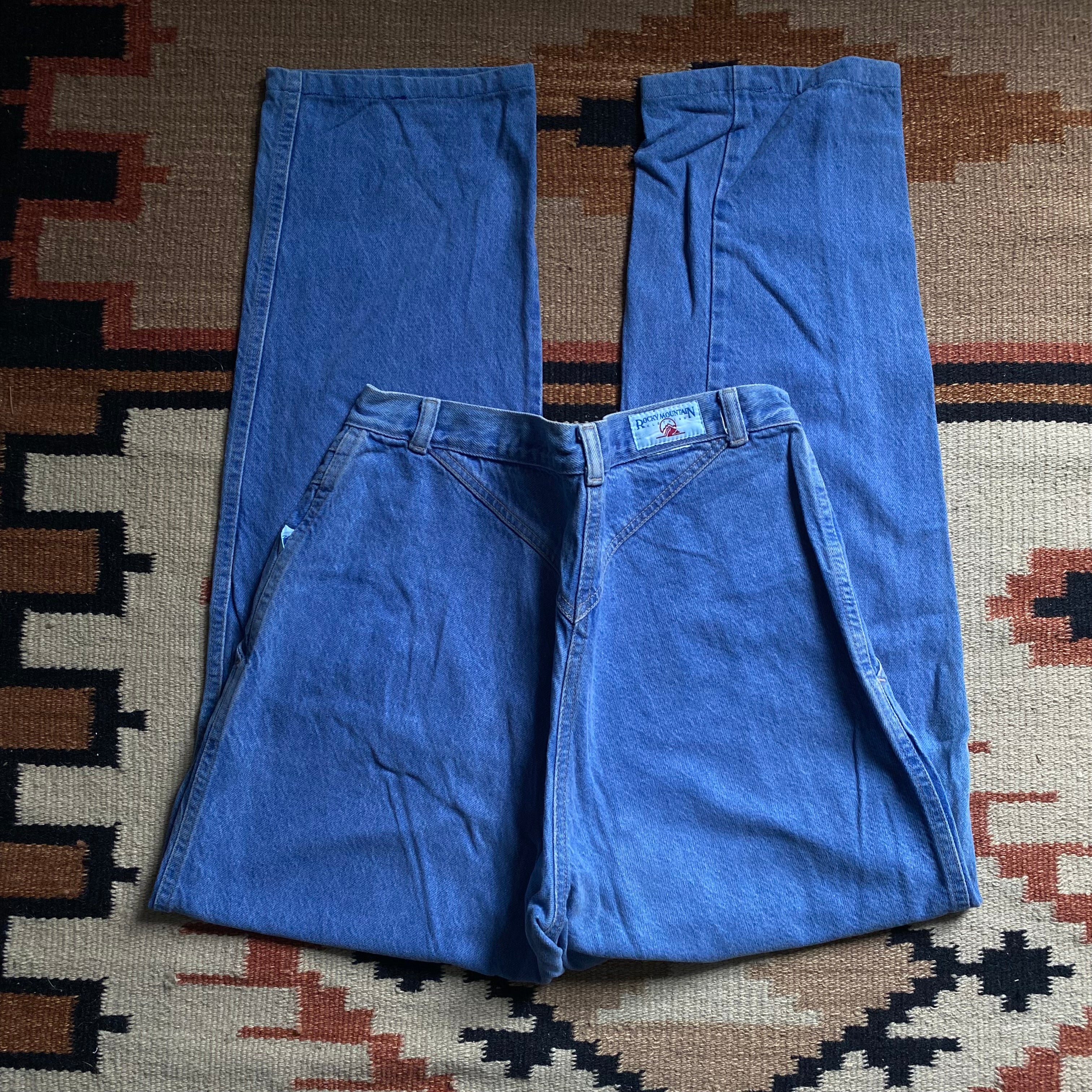 Light Wash Spring Rockies 30”