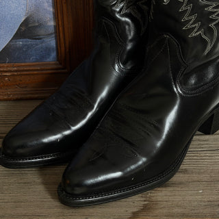 Classic Black Texas Cowboy Boots - Men’s 8 / Women’s 9.5