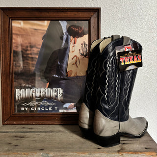 Embroidered Texas Cowboy Boots - Men’s 7.5 / Women’s 9