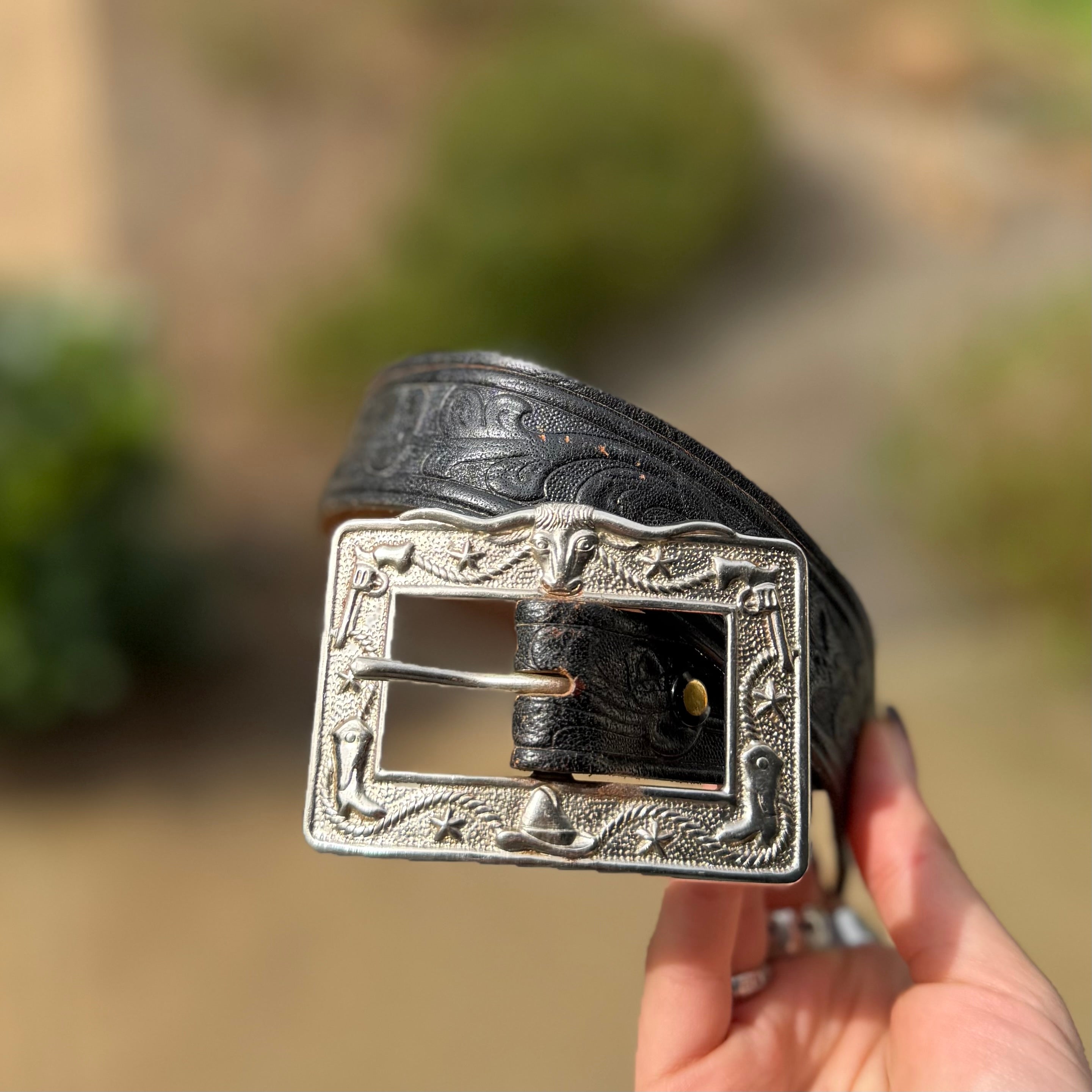 1950s Cowgirl Bull Belt - Small