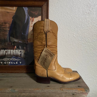 Tan 70s Style Cowboy Boots - Women’s 6