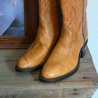 Brown Texas Cowboy Boots - Men’s 8.5 / Women’s 10
