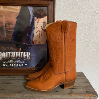 Brown Texas Cowboy Boots - Men’s 8 / Women’s 9.5