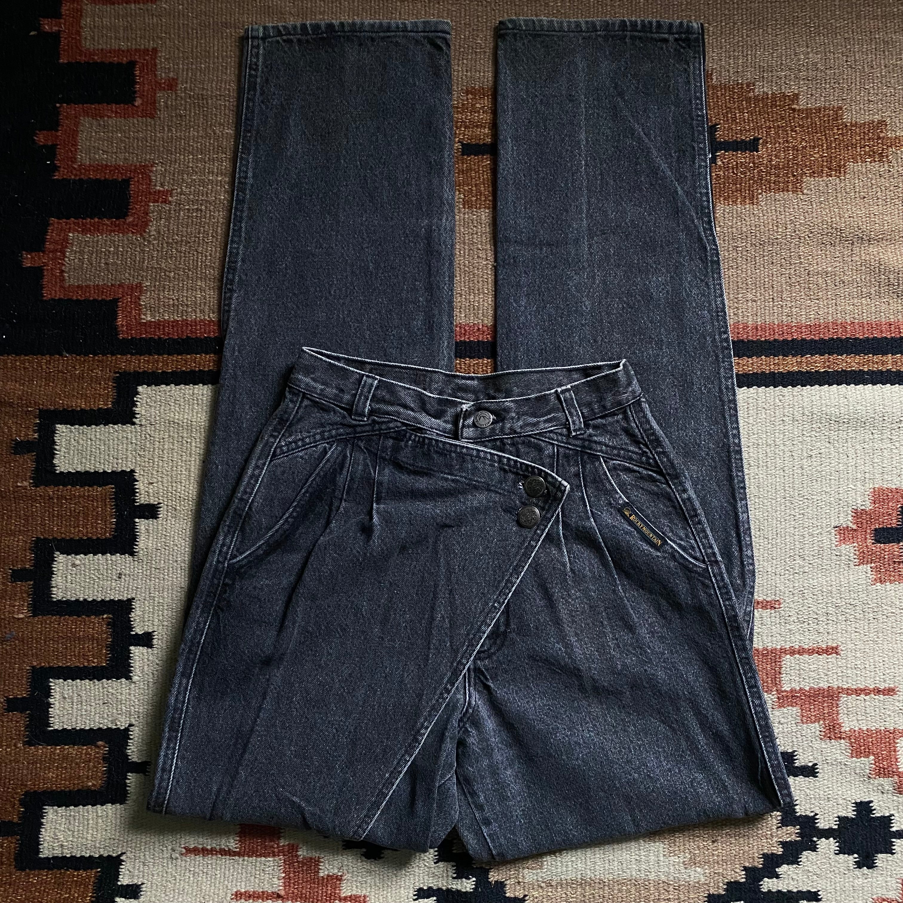 Grey Chap Rockies 26/27”