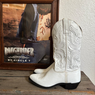 White Cowboy Boots - Women’s 7