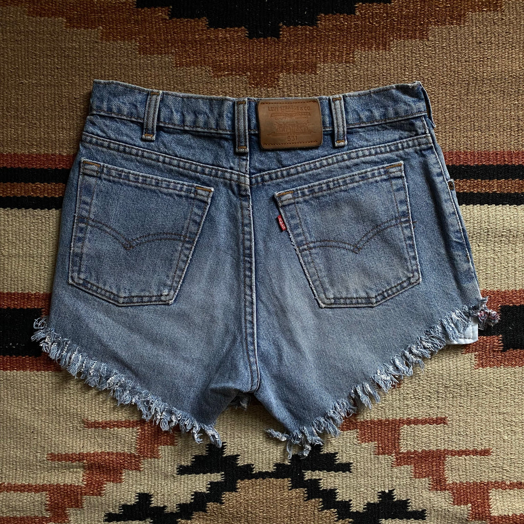 Levi Lifeguard Jean Shorts 26”