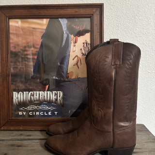 Brown Texas Cowboy Boots - Men’s 9 / Women’s 10.5