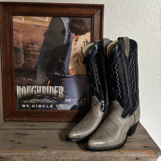Embroidered Texas Cowboy Boots - Men’s 7.5 / Women’s 9
