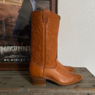 Brown Texas Cowboy Boots - Men’s 8 / Women’s 9.5