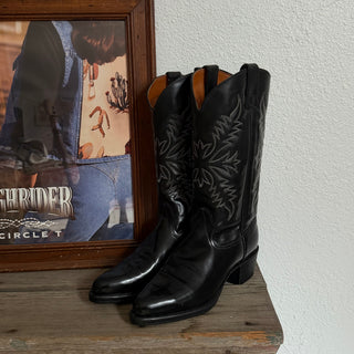 Classic Black Texas Cowboy Boots - Men’s 8 / Women’s 9.5