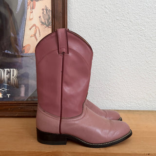 Bubblegum Pink Cowboy Boots - Women’s 7.5