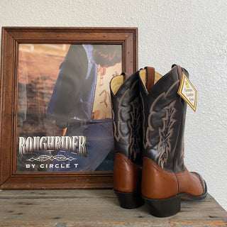 Brown Texas Cowboy Boots - Men’s 9 / Women’s 10.5