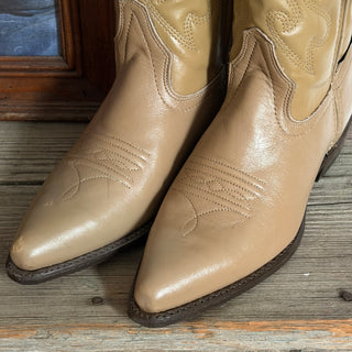 Tan Cowboy Boots - Women’s 7
