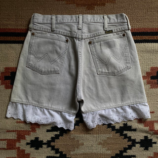 Vintage Lacey Brown Wrangler Shorts 29 inch waist
