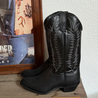 Matte Black Texas Cowboy Boots - Women’s 7