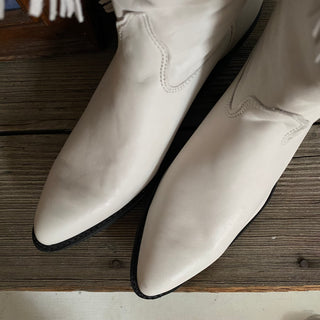 White Fringe Cowboy Boots - Women’s 7.5