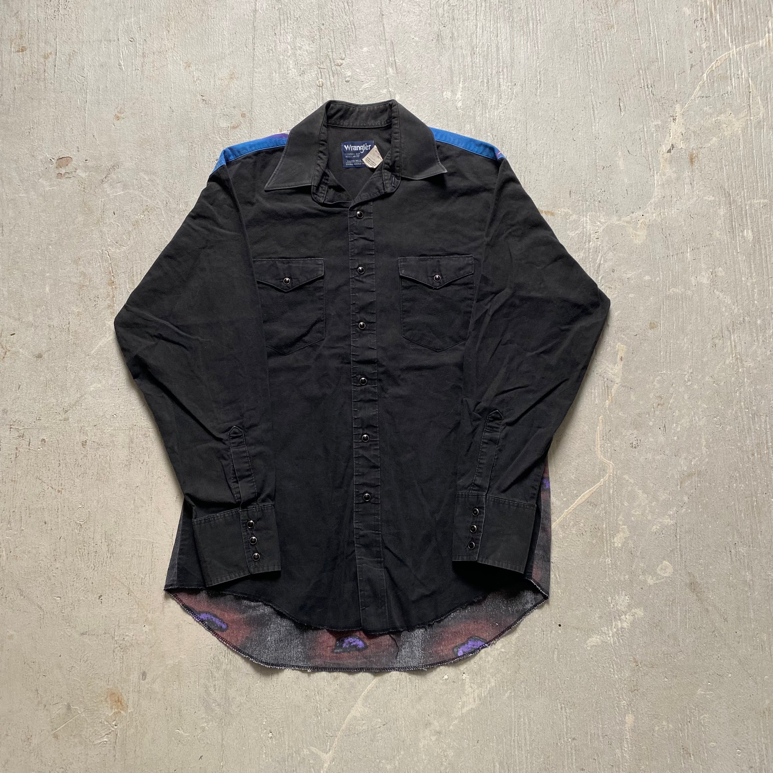 Lightning Bull Rider Wrangler Pearlsnap Medium