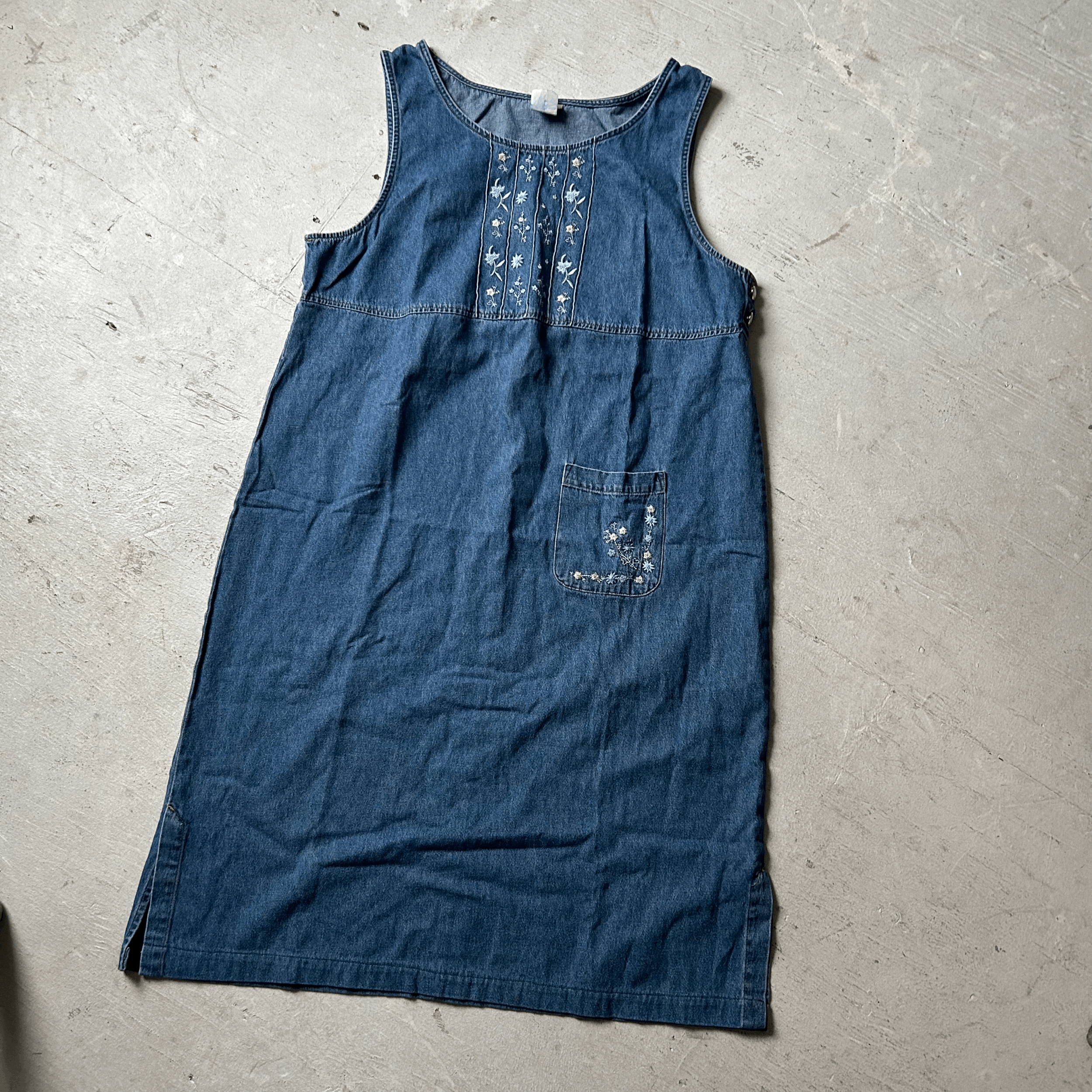 Granny Embroidered Denim Dress - XL