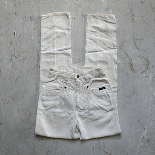 Vintage White Rockies 25 inch waist