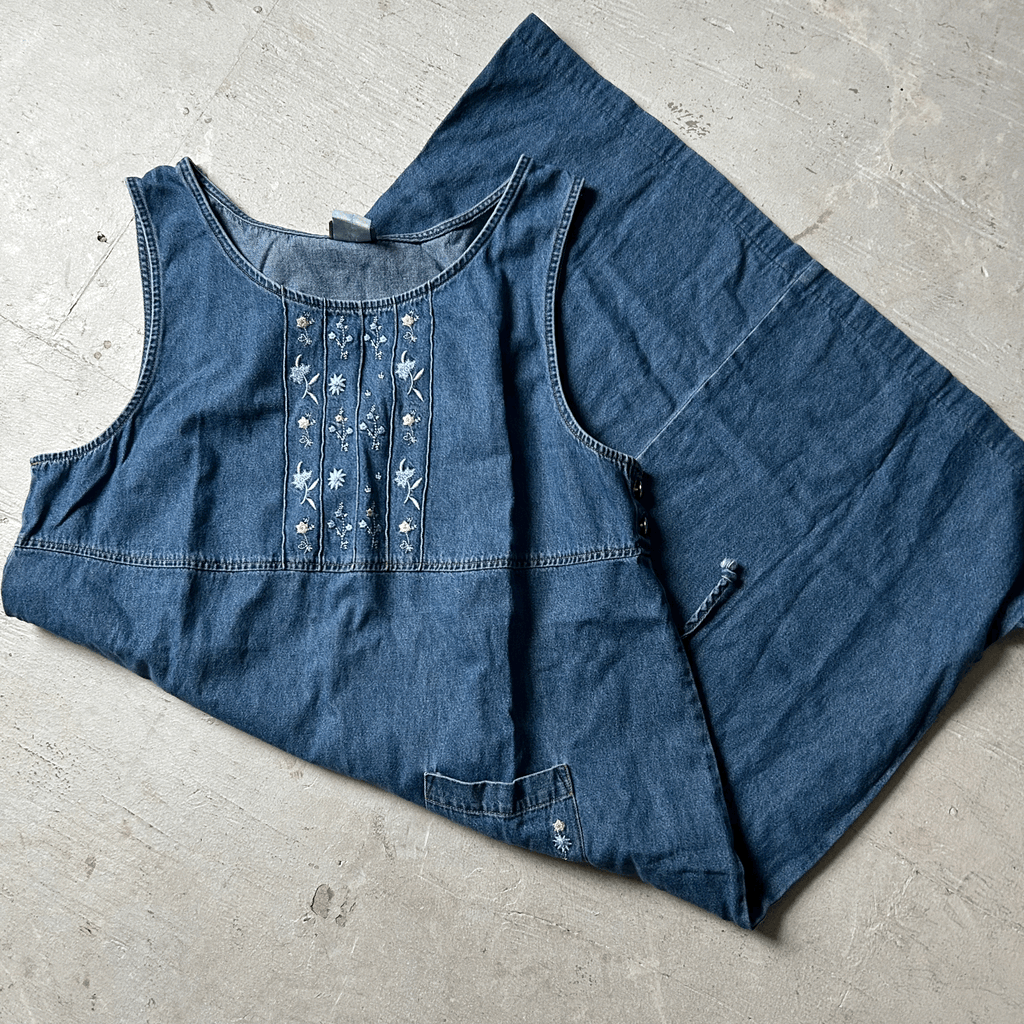 Granny Embroidered Denim Dress - XL