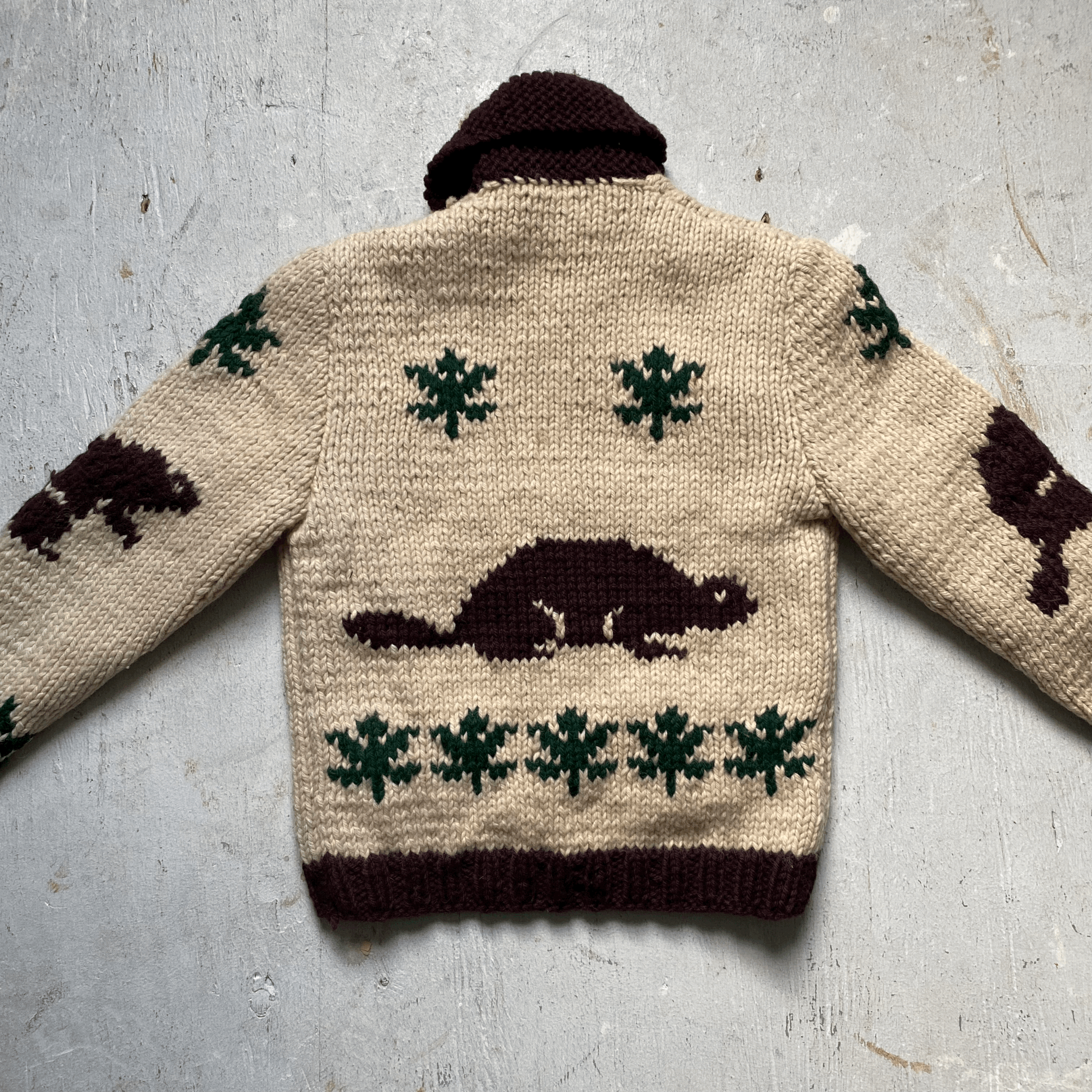 50s Rare Beaver Cowichan Sweater Small