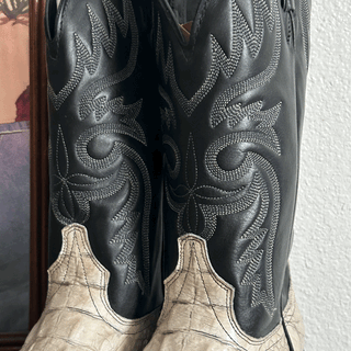 Vintage Laredo Cowboy Boots, Men's 10 / Women’s 11.5