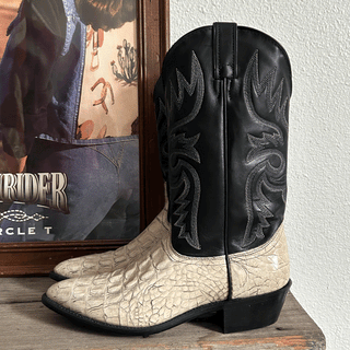 Vintage Laredo Cowboy Boots, Men's 10 / Women’s 11.5